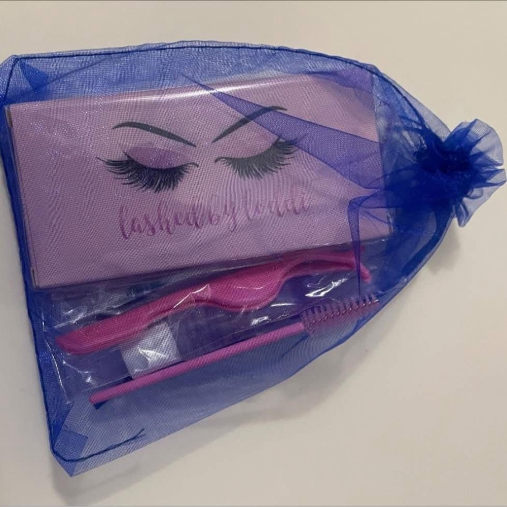 Lash set - Picture 2 of 3